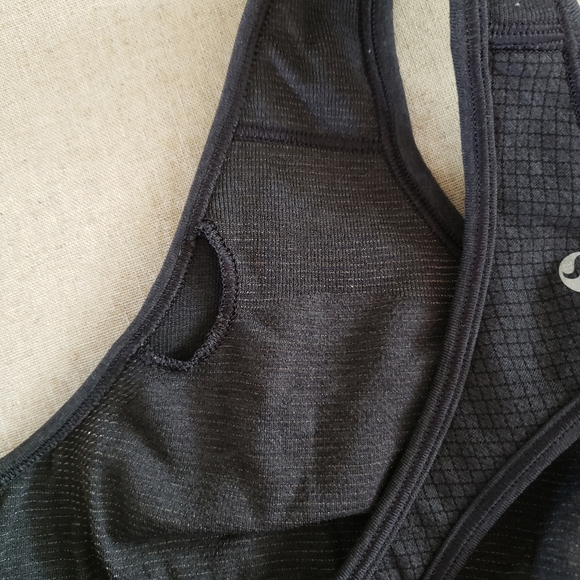 Lululemon – Ebb & Flow Racerback Bra - Picture 3 of 3